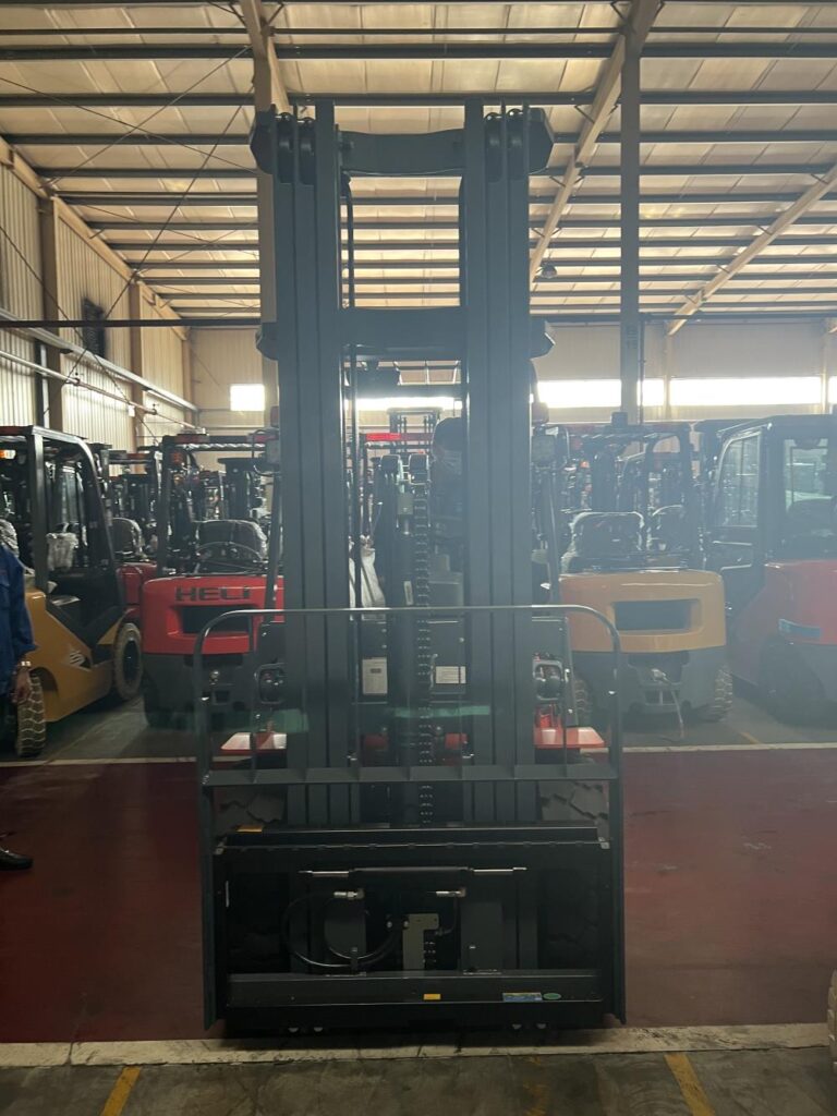 industrial forklift manufacturer