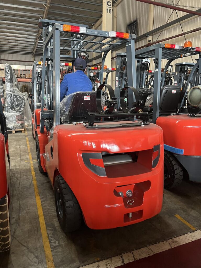 warehouse lift truck manufacturer