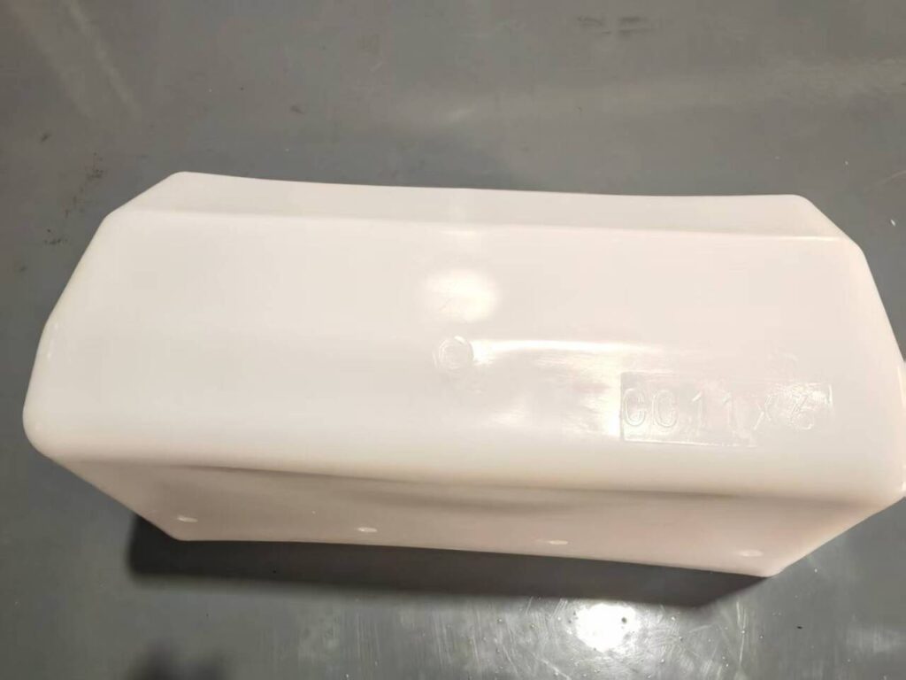 elevator bucket for grain handling